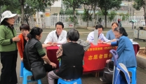携手政协委员 健康送入社区