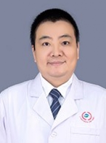 龙在峰