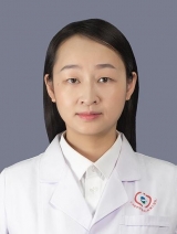 易美龄
